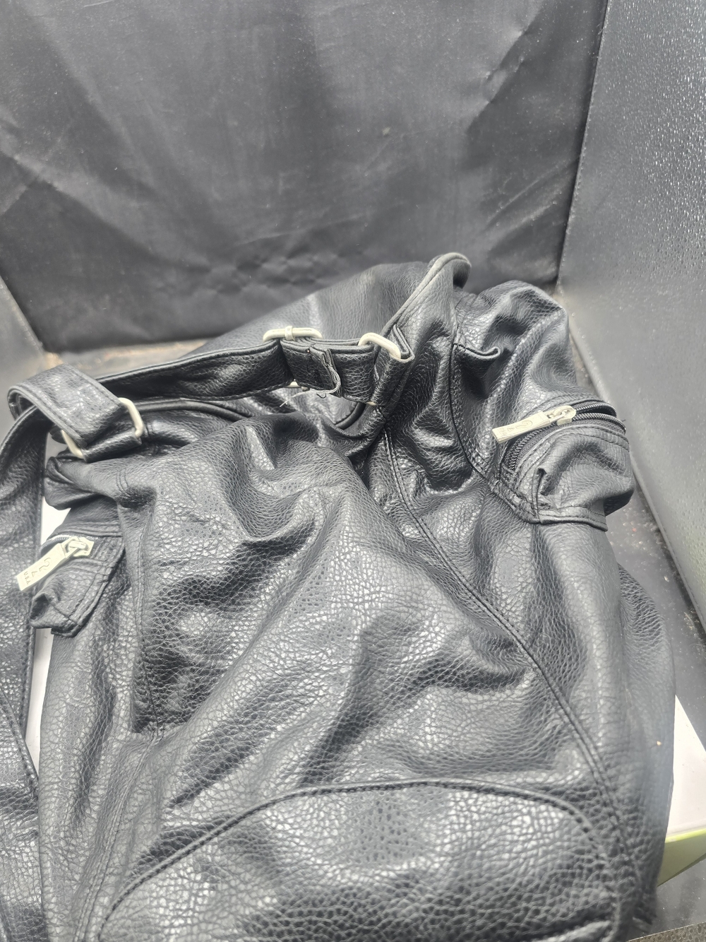 GUESS Black Leather Backpack - Textured Drawstring Rucksack - Picture 5 of 6